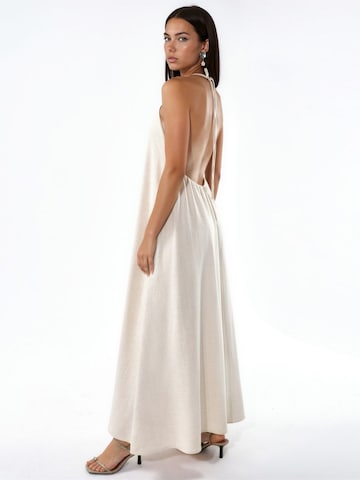 Robe Hiccup en beige