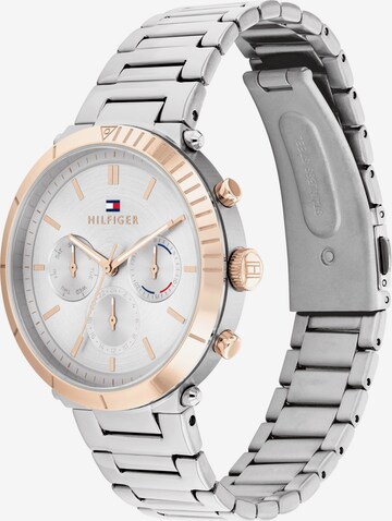 TOMMY HILFIGER Uhr in Silber