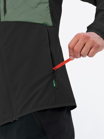 VAUDE Outdoor jacket 'Brenva J II' in Green