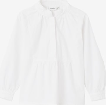 NAME IT Blouse in White: front