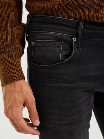 WE Fashion Slimfit Jeans in Zwart