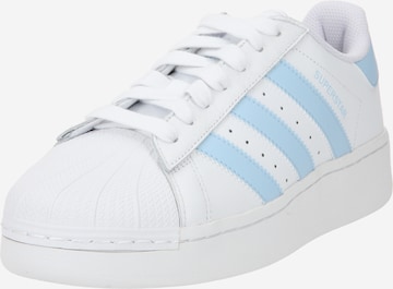 Baskets basses 'Superstar Xlg' ADIDAS ORIGINALS en blanc : devant