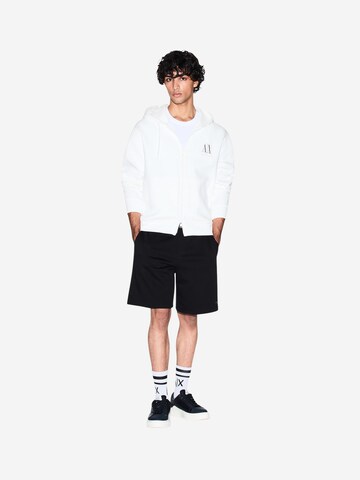 regular Pantaloni sportivi 'XM001300 AF20934' di ARMANI EXCHANGE in nero
