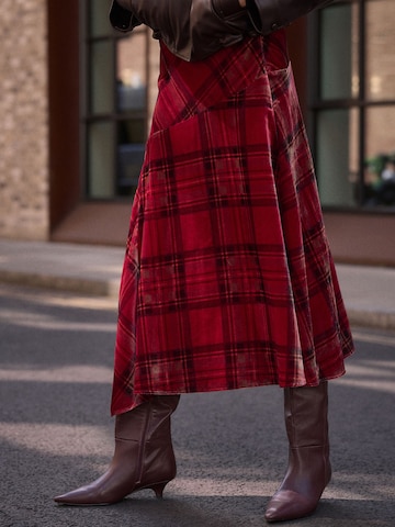 Next - Falda 'N.Premium' en rojo: frente