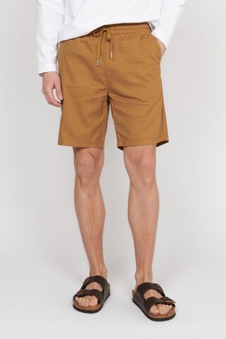 Regular Pantalon 'Barton' Matinique en marron : devant