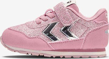 Hummel Sneakers in Roze: voorkant