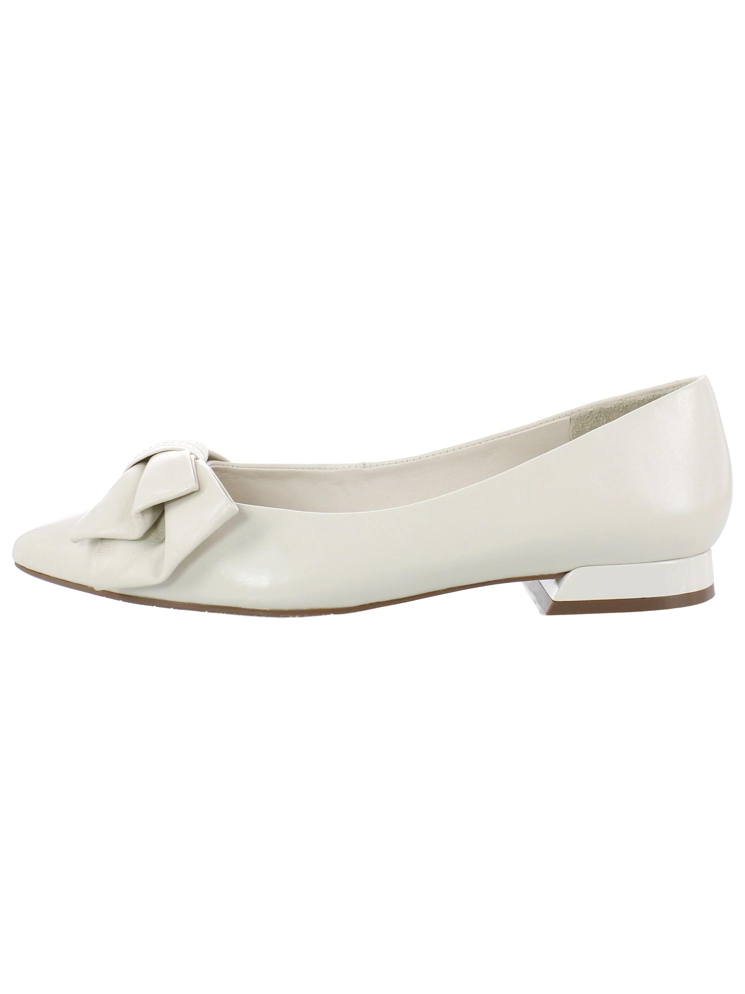XAVER LUIS Schuhmanufaktur Ballet Flats 'MELINA' in Beige: front