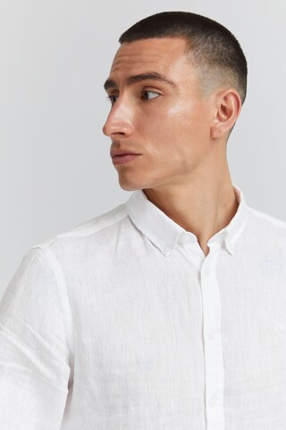 Casual Friday Regular fit Button Up Shirt 'Anton' in White