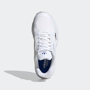 ADIDAS ORIGINALS Sneakers laag 'FALCON' in Wit