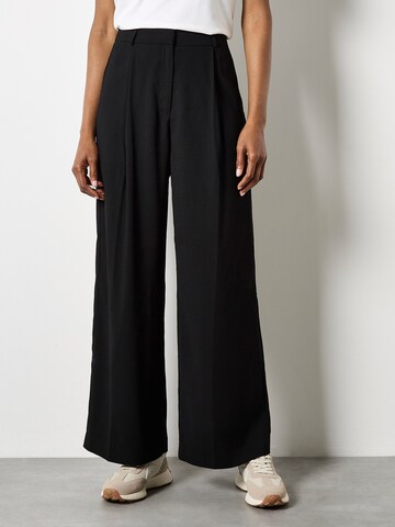 Apricot Wide leg Pants in Black