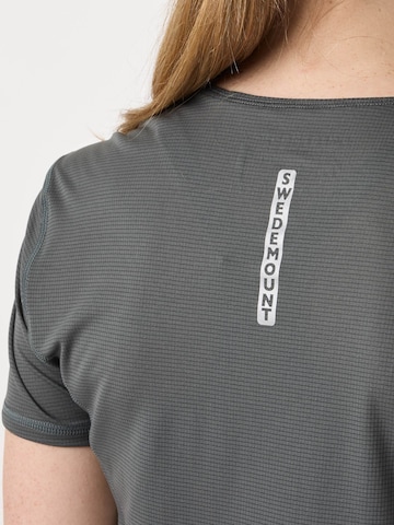 SWEDEMOUNT - Camiseta funcional 'Ultra Light' en verde