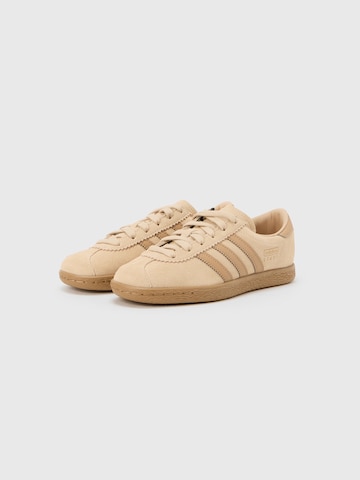 ADIDAS ORIGINALS Σνίκερ χαμηλό 'STADT' σε μπεζ