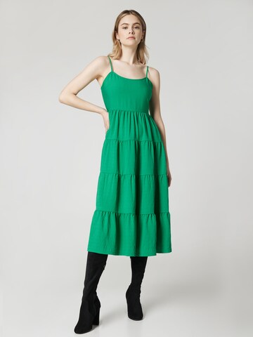 Guido Maria Kretschmer Women - Vestido de verão 'Kalyn' em verde: frente