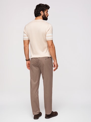 Regular Pantalon chino ' OM-PACP-0293' Ombre en marron