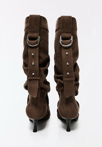 Bottines Bershka en marron