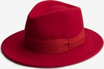 MGO Cap 'Foxy Felthat' in Red: front