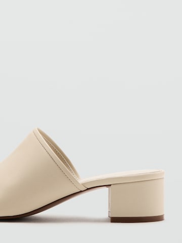 MANGO Pantolette 'COIN' i beige