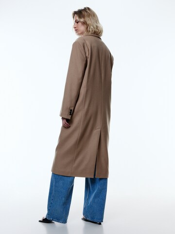 Manteau mi-saison 'Singa' EDITED en marron