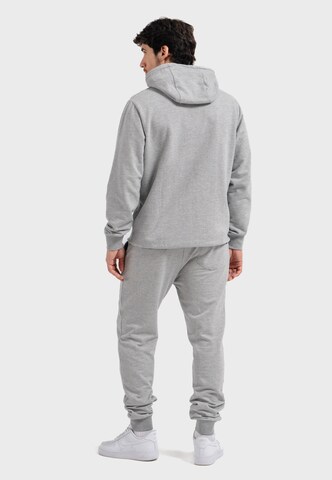 Oldskull Tapered Jogger 'Basic Oldskull 25 Logo' in Grau