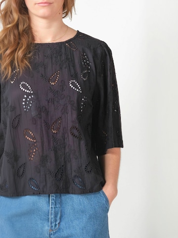 Klitmøller Collective Top ' Jenna ' in Black