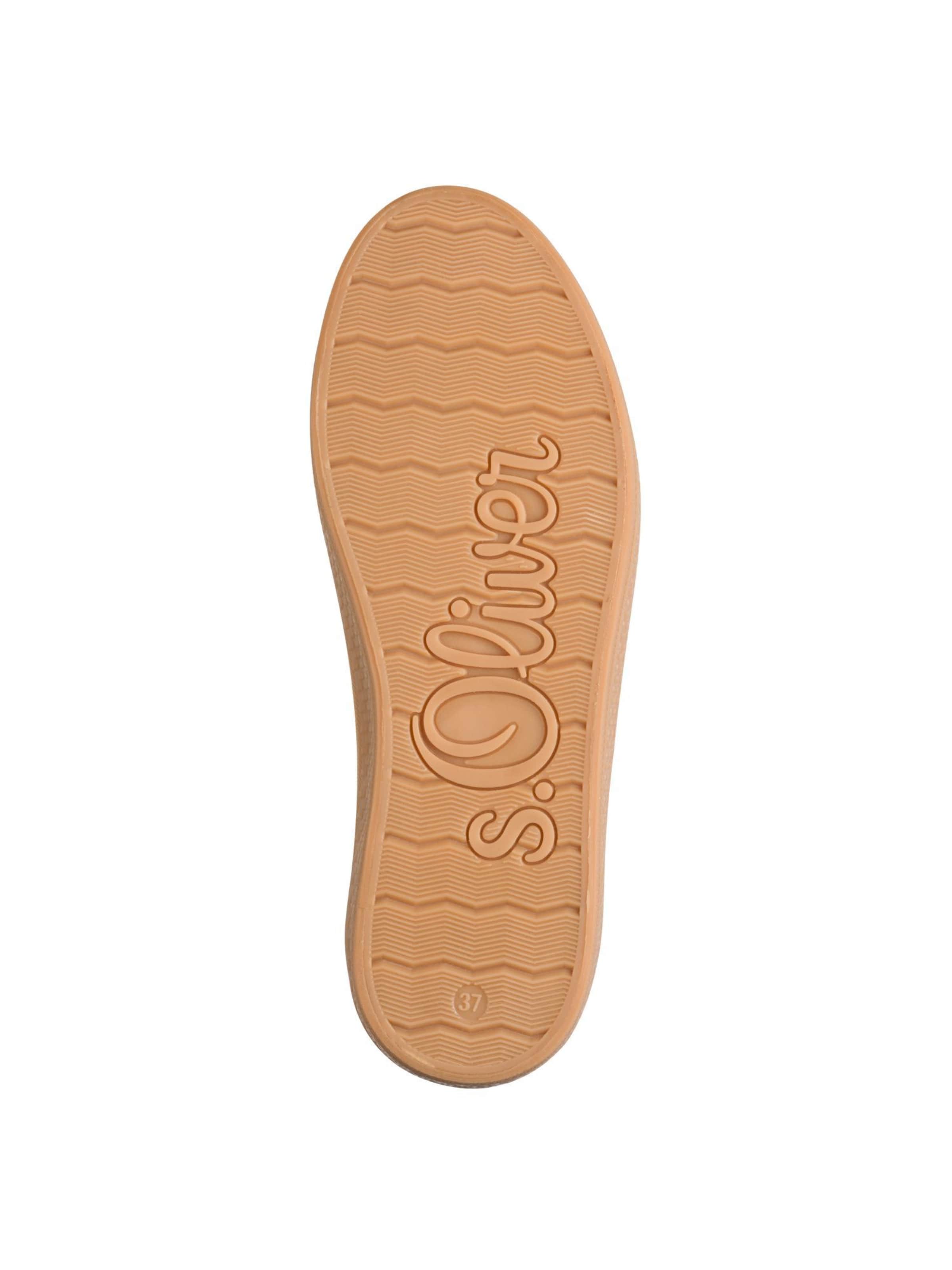 s.Oliver Sneaker in Beige