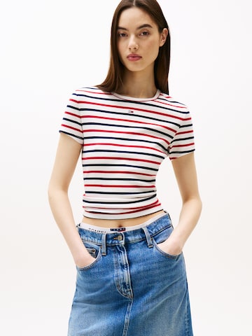 Tommy Jeans Μπλουζάκι 'ESSENTIAL' σε λευκό: μπροστά