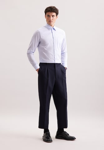 Coupe regular Chemise business 'Schwarze Rose' SEIDENSTICKER en bleu