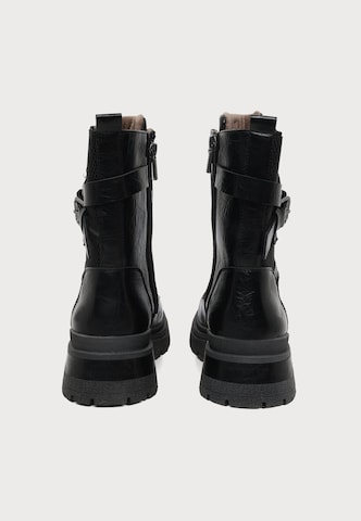 Botine de la MUSTANG pe negru