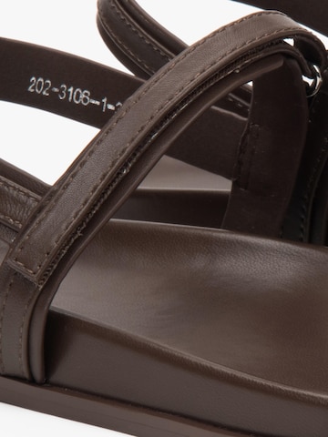 Sandalo '202-3106' di Estro in marrone