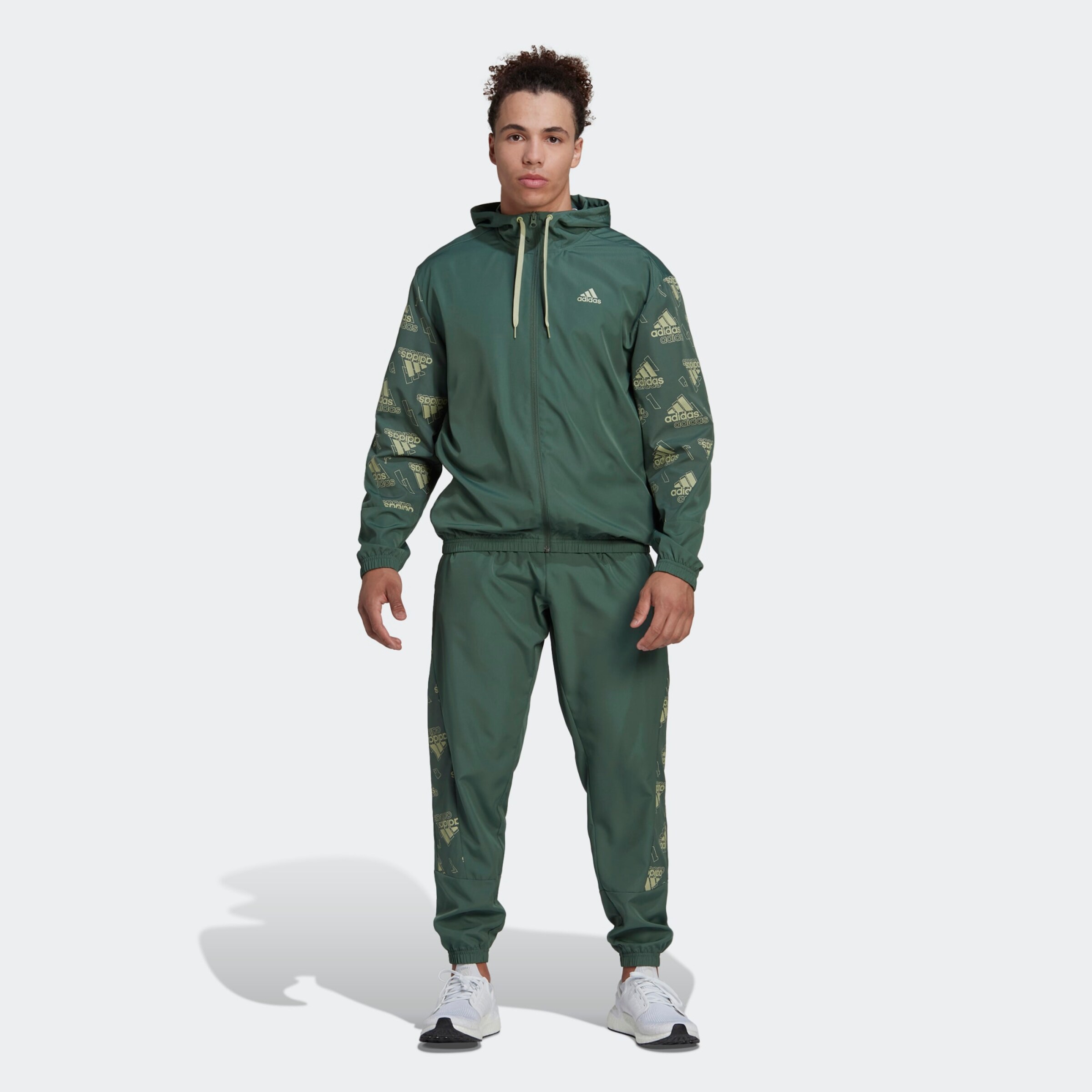 Männer Sportarten ADIDAS PERFORMANCE Trainingsanzug in Grün - VZ89216 Männer Sportarten ADIDAS PERFORMANCE Trainingsanzug in Grün - VZ89216