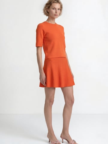 Rich & Royal Pullover in Orange