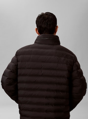 Calvin Klein Jeans Přechodná bunda – černá