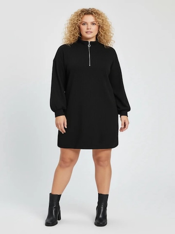 Robes en maille Shape Of You en noir : devant