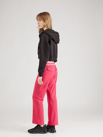 Regular Pantalon 'Malia' BRAX en rose