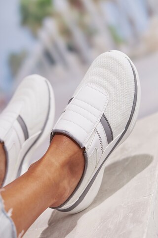 VIVANCE Slip-on in Wit