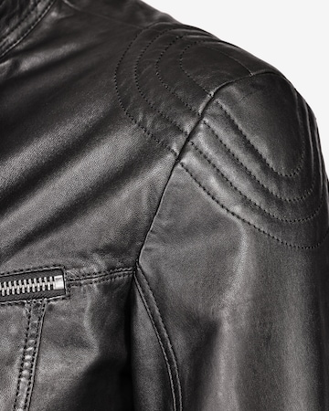MUSTANG Between-Season Jacket ' 31021312 ' in Black
