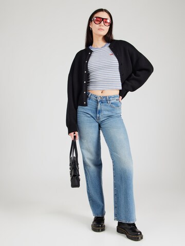 LEVI'S ® T-Shirt 'ESSENTIAL SPORTY' in Blau