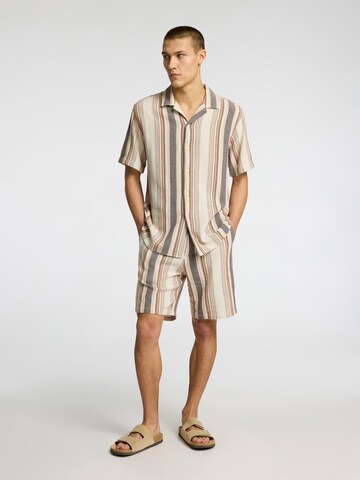 SELECTED HOMME Comfort fit Button Up Shirt 'SLHSal' in Beige