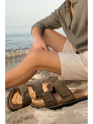 Sandalo di Derimod in verde