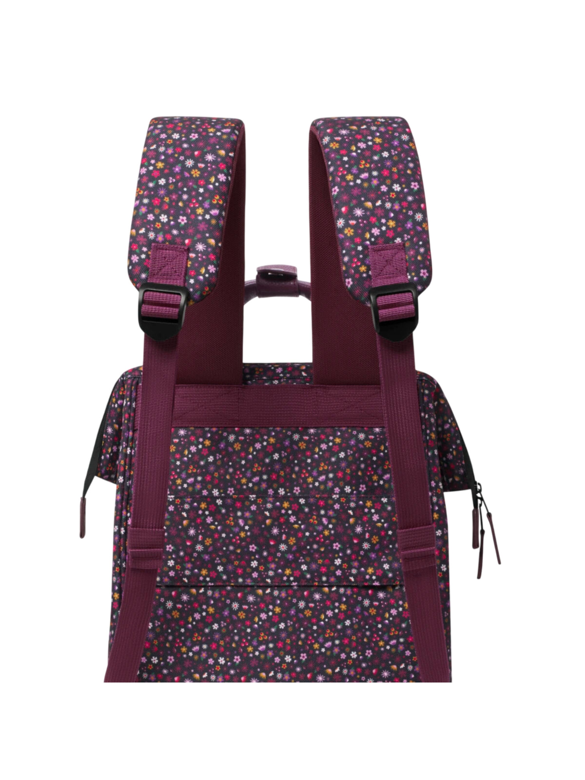 Cabaia Backpack 'Lausanne M' in Purple