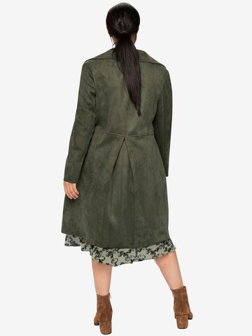 SHEEGO Between-Seasons Coat in Green