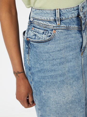 QS Rok in Blauw