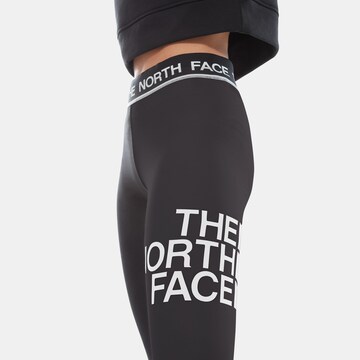 THE NORTH FACE Skinny Fit Спортен панталон 'Flex' в черно