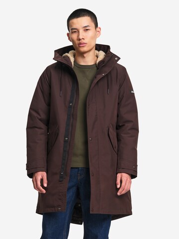 Parka d’hiver AIGLE en rouge : devant