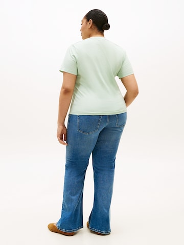 Tommy Hilfiger Curve Paita värissä vihreä