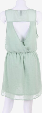 H&M Dress in XL in Green: front