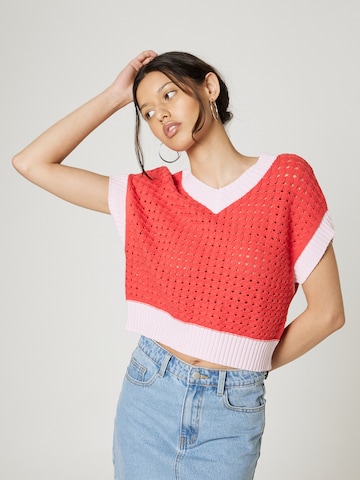 Pull-over 'Honey' florence by mills exclusive for ABOUT YOU en rose : devant