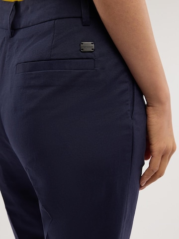 Trussardi Regular Pants in Blue