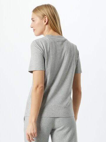 T-shirt Reebok en gris