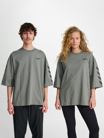 Hummel Performance shirt 'Willy' in Grey: front